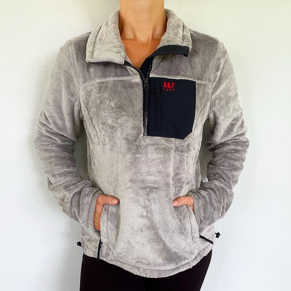 Abercrombie & Fitch gray quarter zip pullover teddy fleece jacket size medium